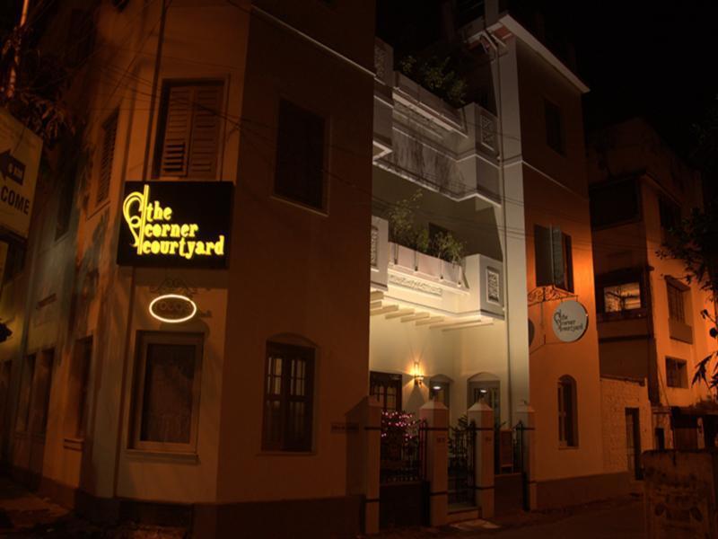 Hotel The Corner Courtyard Kalkuta Zewnętrze zdjęcie